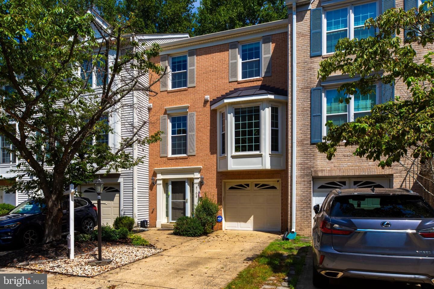 Property Photo:  3105 Sutherland Hill Court  VA 22031 