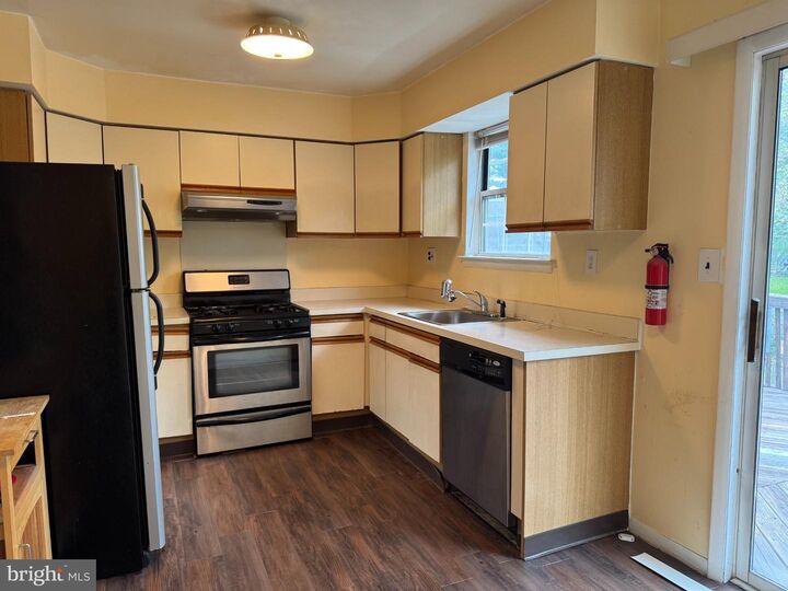 Property Photo: 118 Cuffys Lane NJ 08003