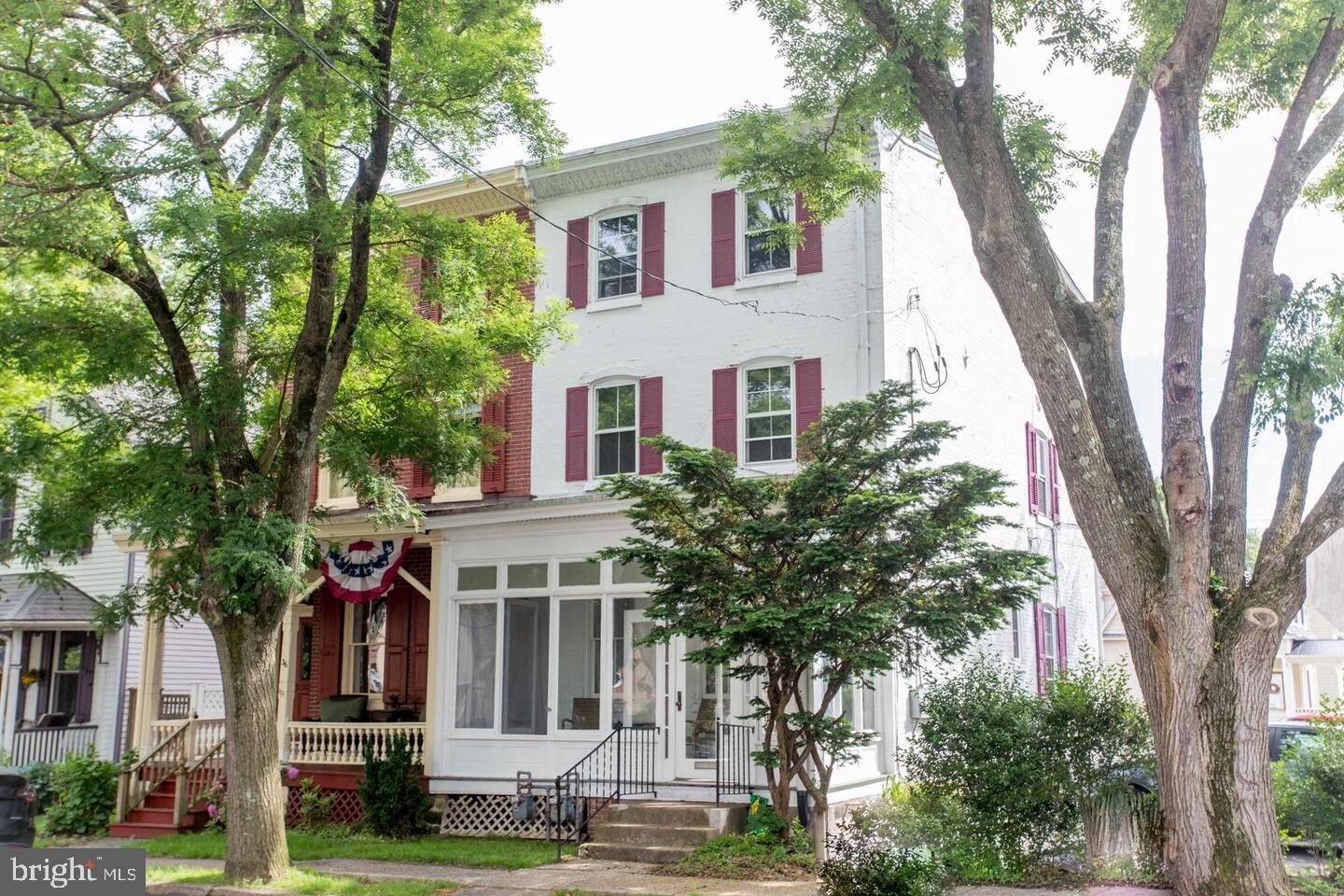 Property Photo:  34 S Clinton Street  PA 18901 