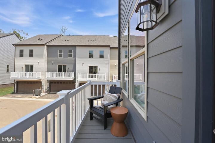 Property Photo:  14098 Onyx Street  VA 22193 