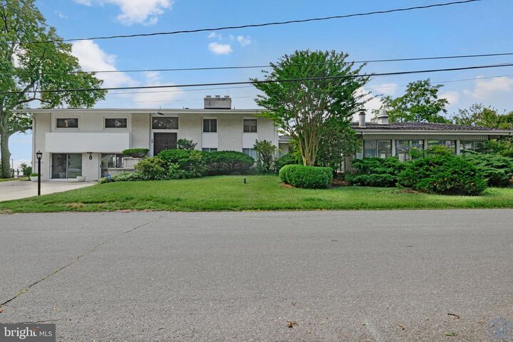 Property Photo:  1323 Magnolia Avenue  MD 21403 