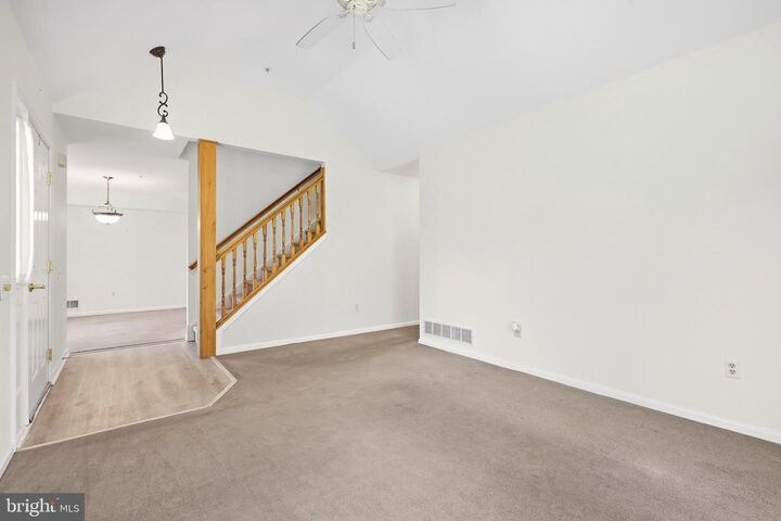 Property Photo: 4 Colefax Court DE 19804