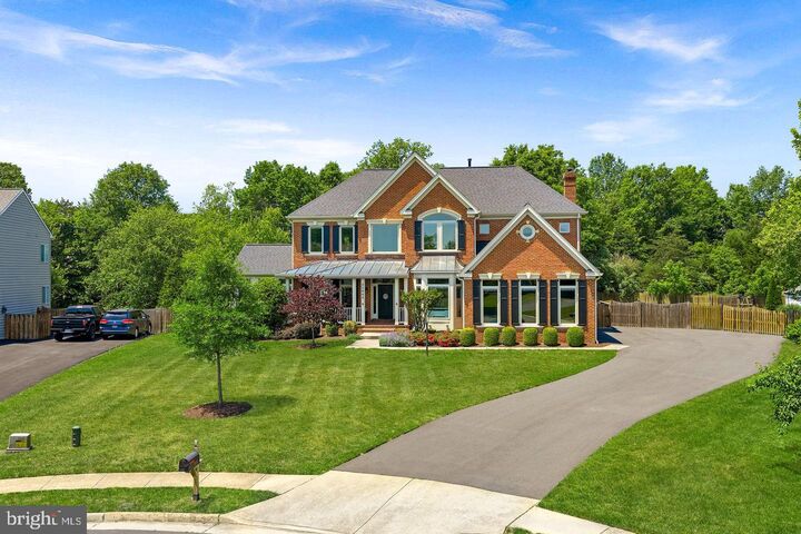 Property Photo: 22043 Water Run Court VA 20148