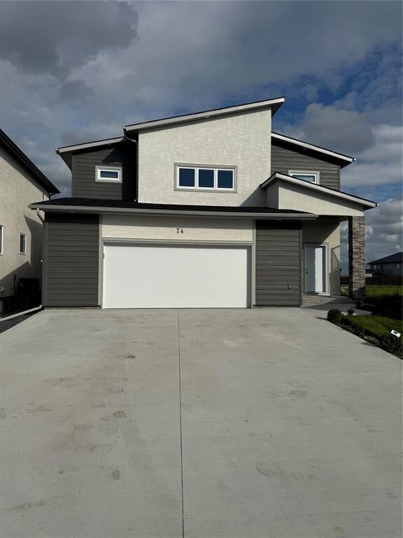 Property Photo:  74 Red Pine Drive  MB R4A 0E9 