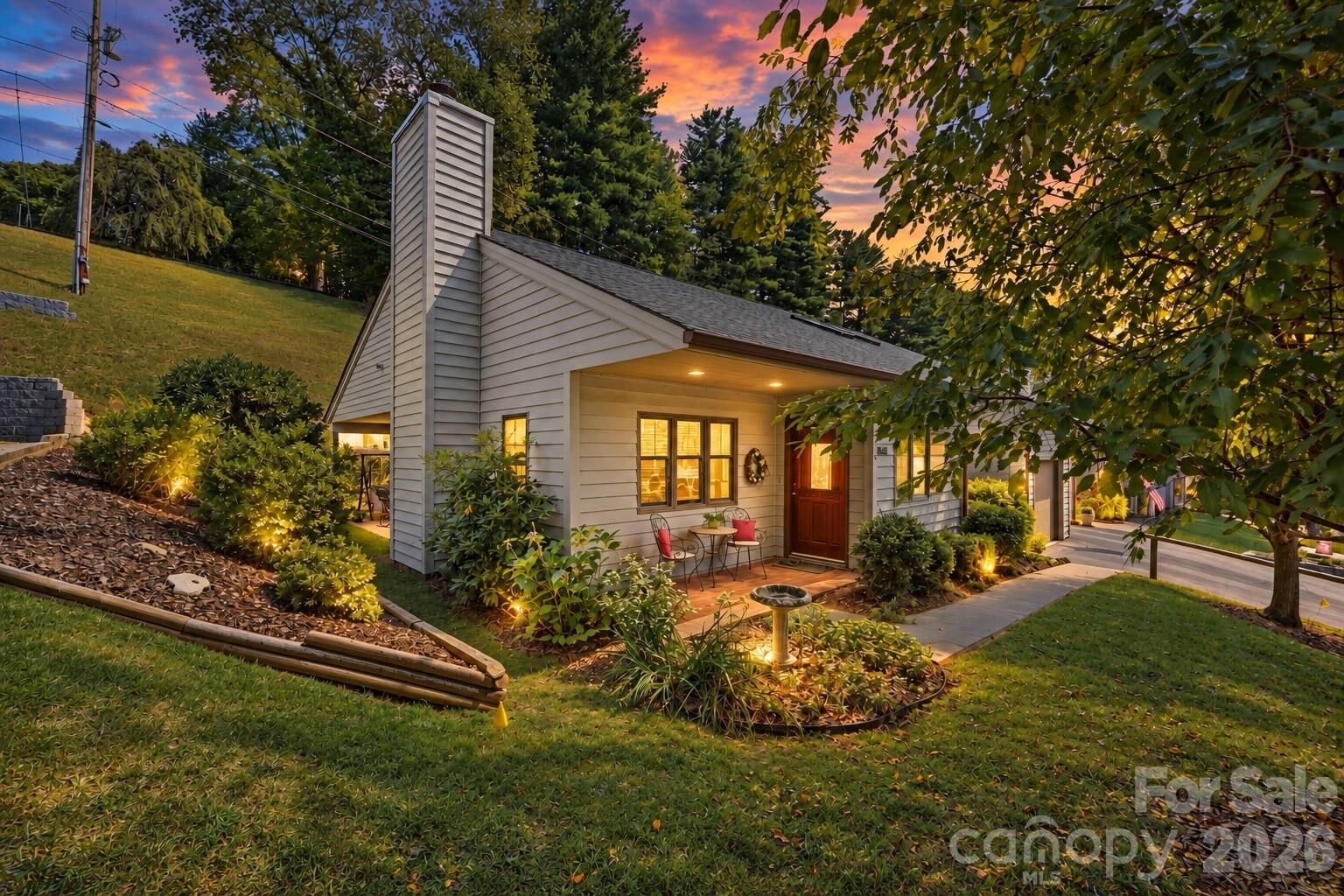 Property Photo:  310 Robertson Street  NC 28714 