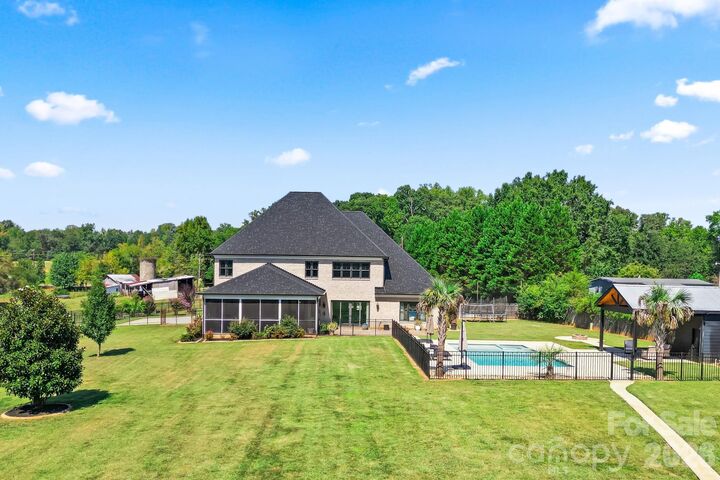 Property Photo:  822 Kiser Road  NC 28016 