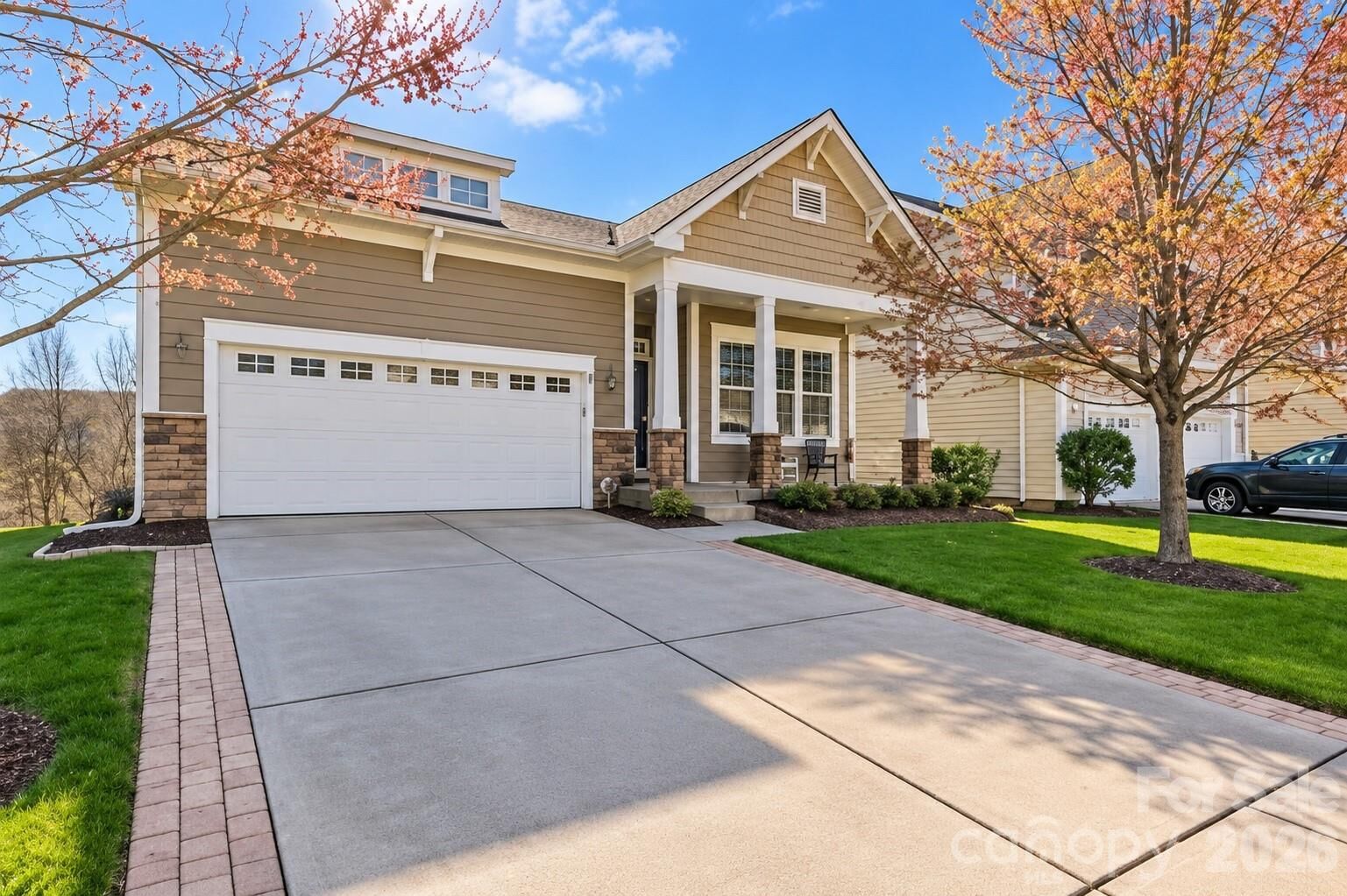 Property Photo: 3009 Grande Heights Drive NC 28269