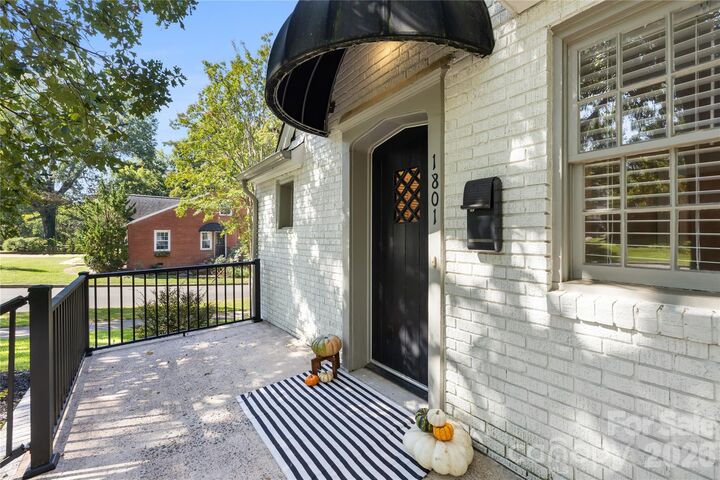Property Photo: 1801 Tippah Avenue NC 28205
