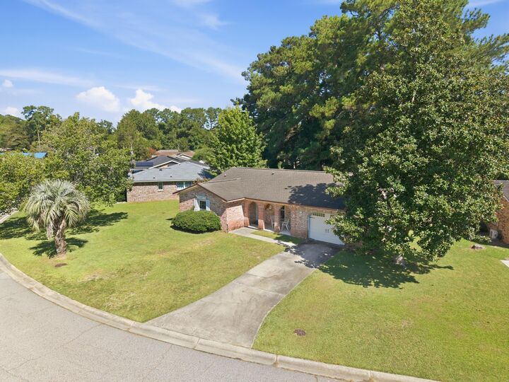 Property Photo:  120 Kennington Drive  SC 29445 