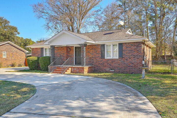 Property Photo:  616 Semaht Street  SC 29412 