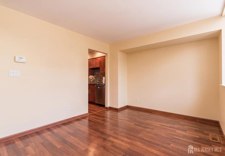 Property Photo:  86 Bayberry Drive  NJ 07416 