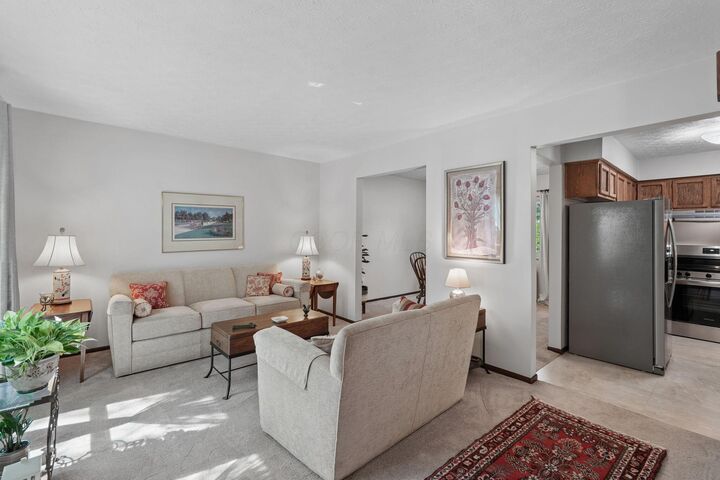 Property Photo:  3200 Delburn Avenue  OH 43017 