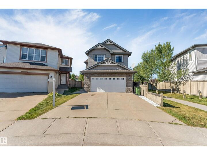 Property Photo:  3662 13 St NW NW  AB T5T 0J5 