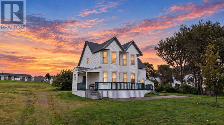 Property Photo:  88 Church Street  NS B0E 1N0 