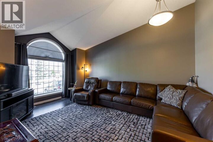Property Photo:  157 Rispler Way  AB T7V 1L7 