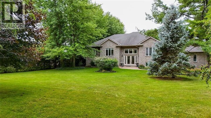 Property Photo:  8766 Vance Drive  ON N0N 1J7 