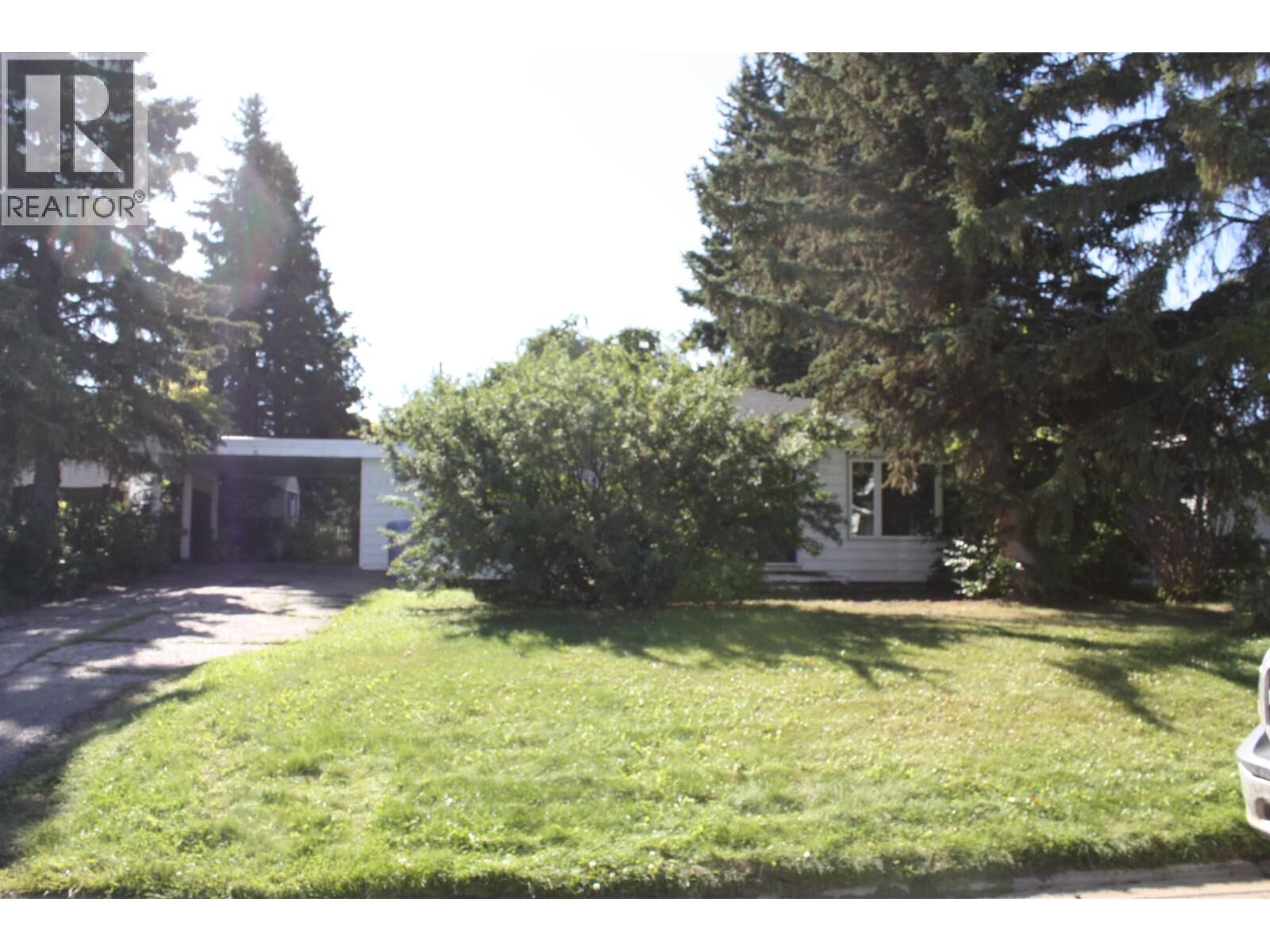 Property Photo:  9123 116 Avenue  BC V1J 2Y3 
