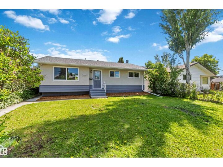 Property Photo:  15015 95 St NW  AB T5E 3Z3 