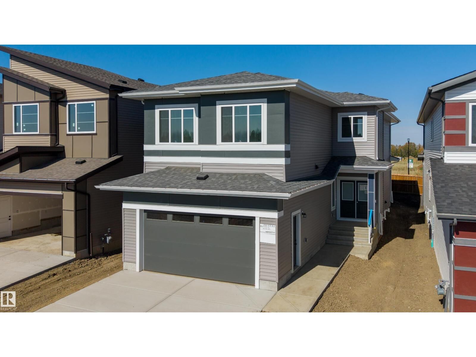 Property Photo:  2310 6A Av SW  AB T6X 3P4 