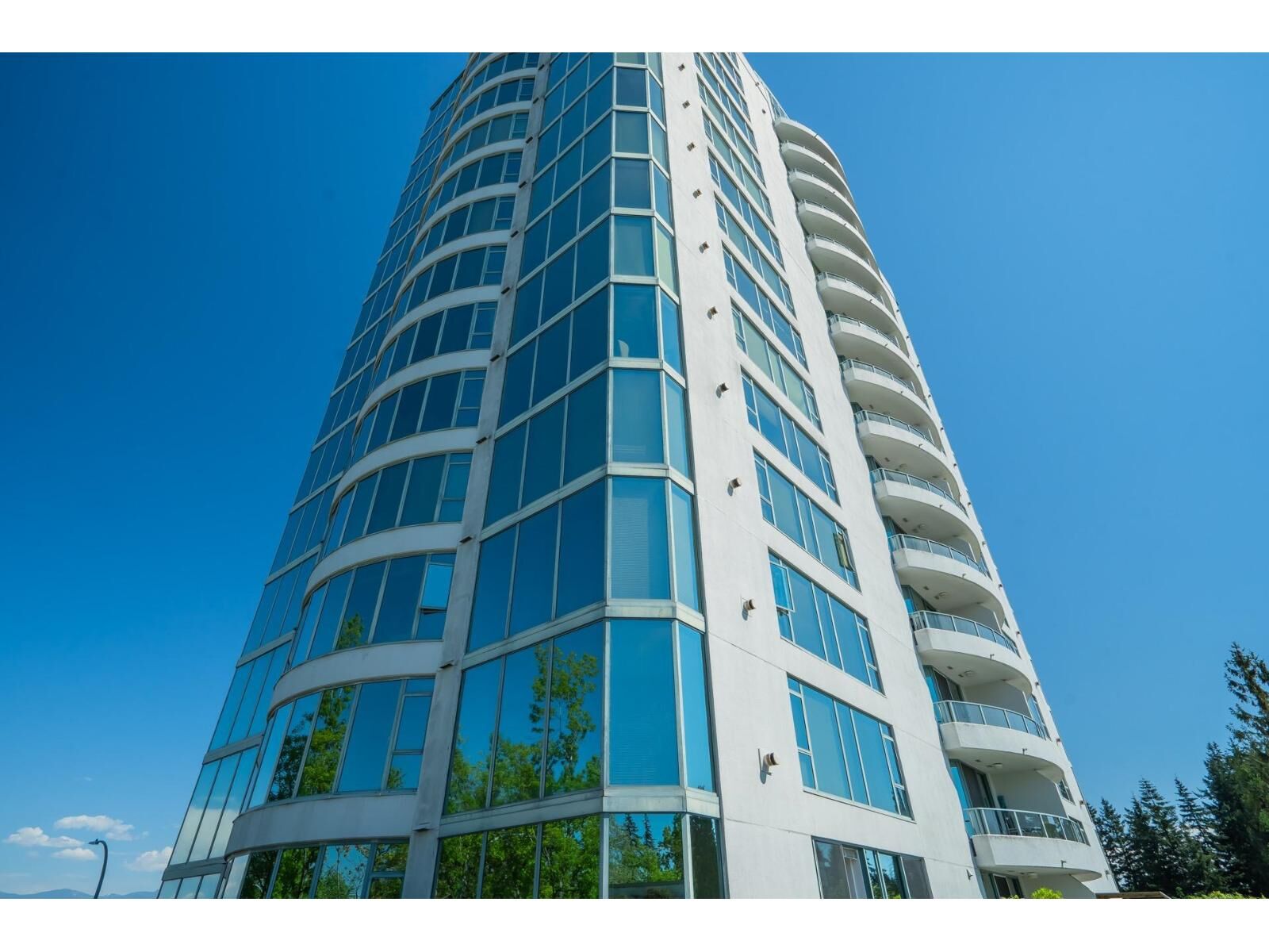 Property Photo:  32330 South Fraser Way 302  BC V2T 1X1 