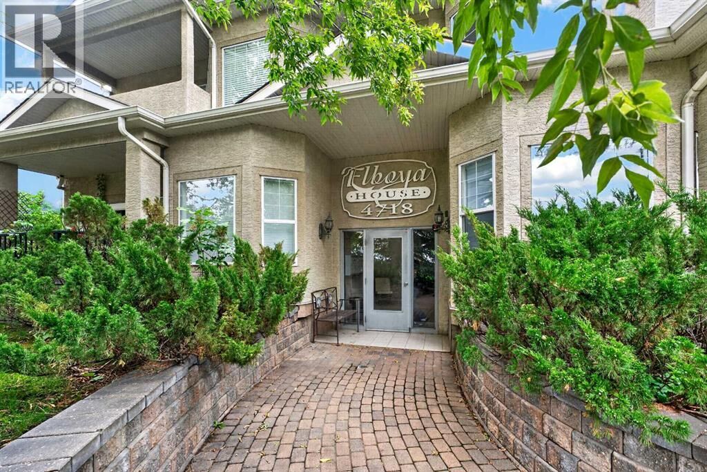 Property Photo:  4718 Stanley Road Southwest  AB T2S 2R2 
