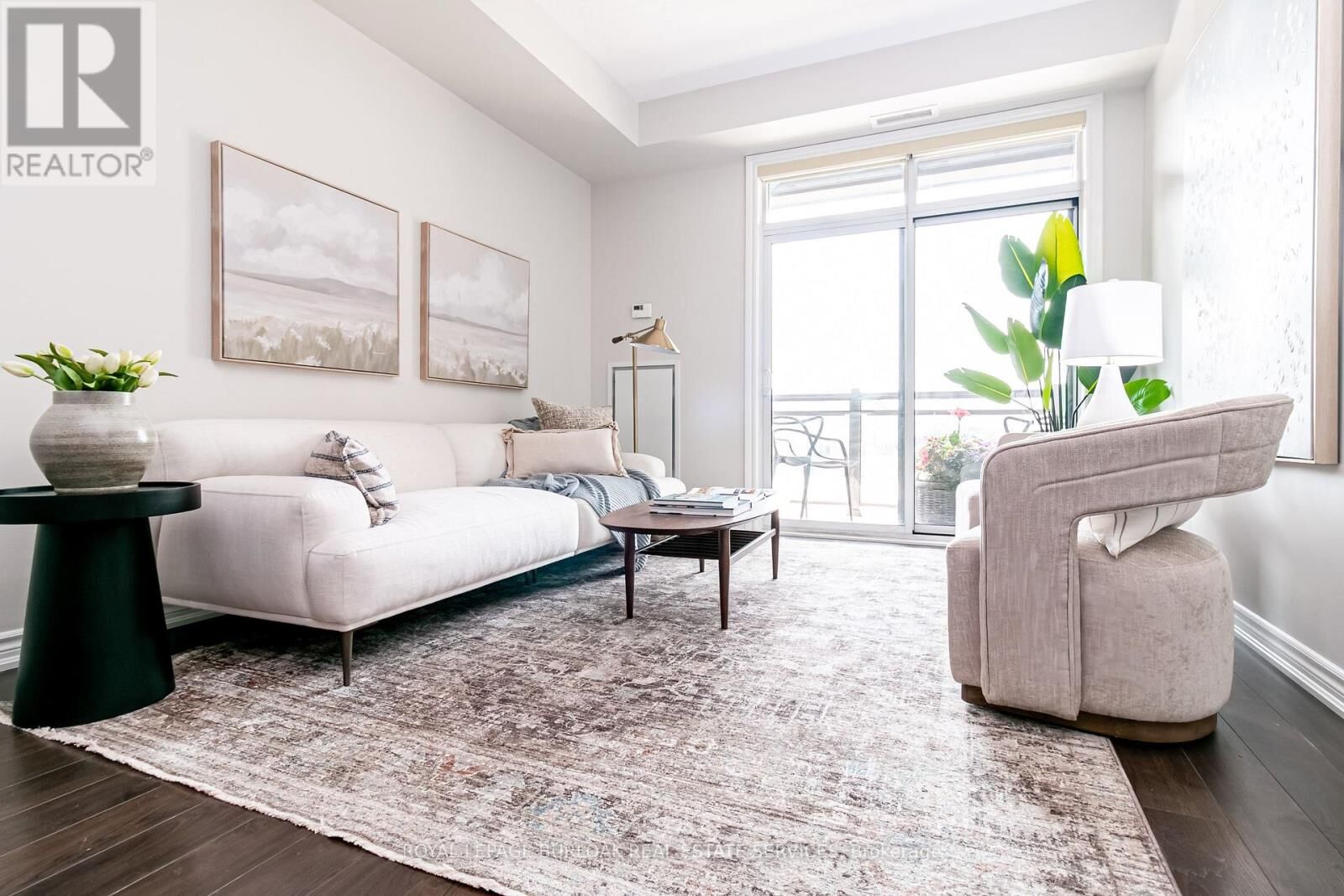 Property Photo:  35 Southshore Crescent 221  ON L8E 0J2 