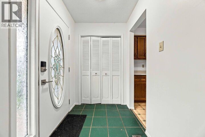 Property Photo:  273 Twin Lakes Drive  ON N7S 4Y4 