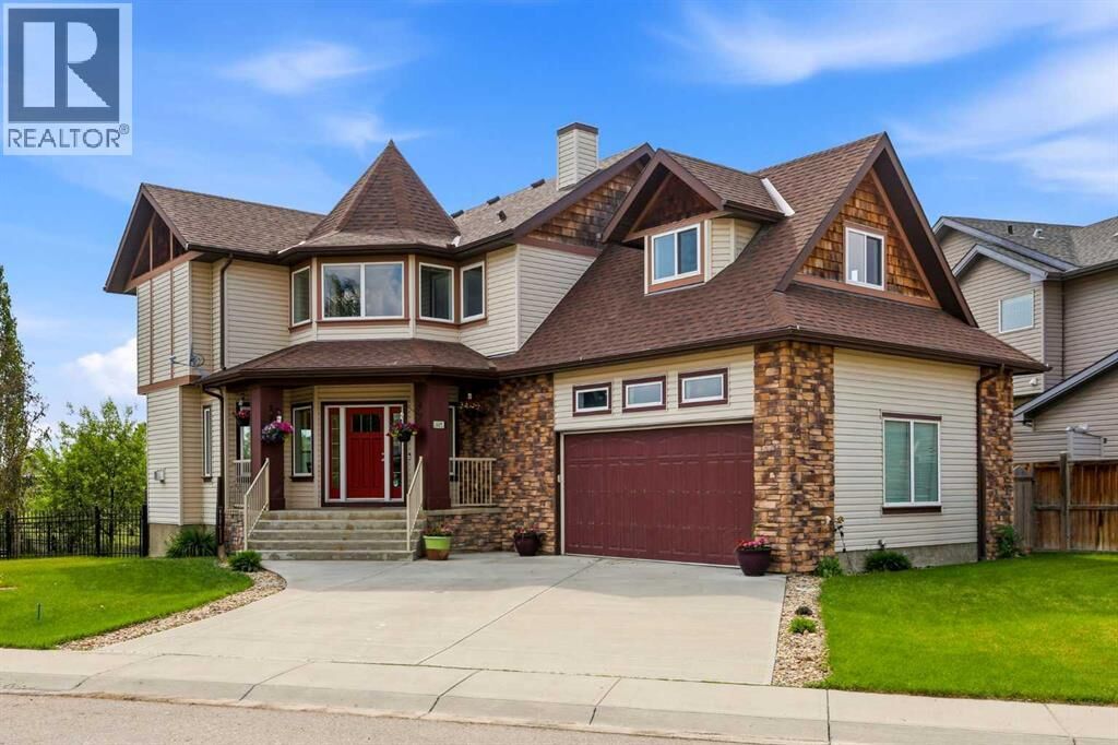 Property Photo: 1605 Montgomery Way Southeast AB T1V 0B8