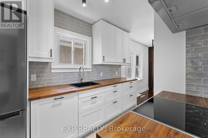 Property Photo:  28 Grantham Avenue  ON L2P 3B4 