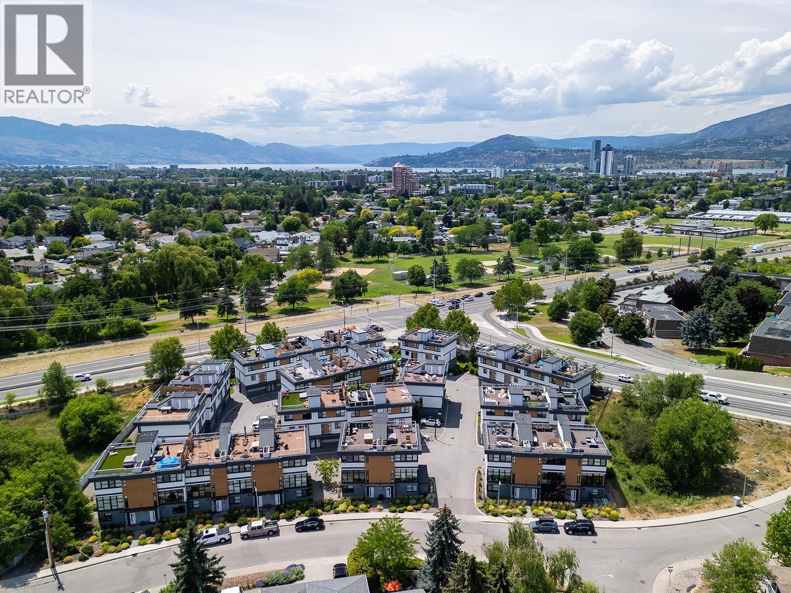 Property Photo:  1515 Highland Drive North 20  BC V1Y 0C9 