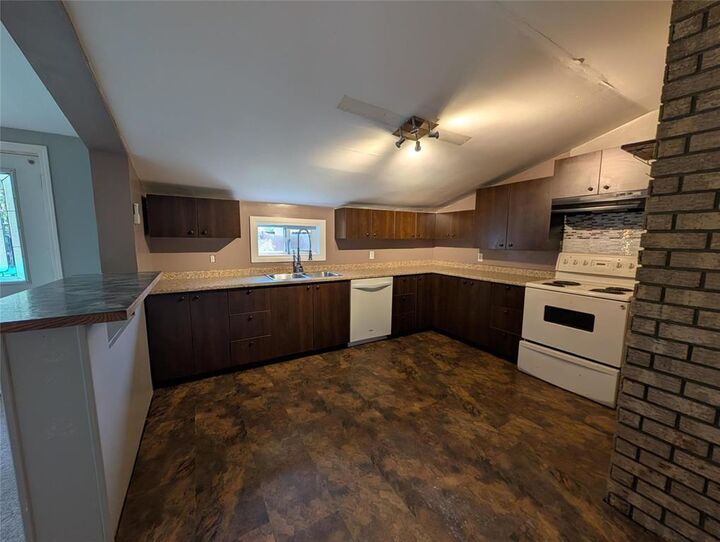 Property Photo: 56 6th Street North MB R7A 2P1