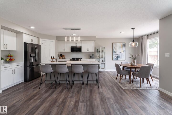 Property Photo:  101 Rue Monique  AB T4X 0A1 