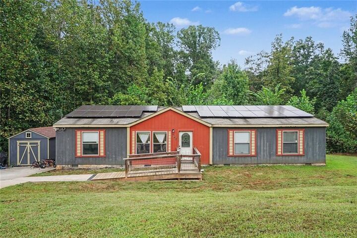 Property Photo:  646 Ivy Creek Drive  GA 30565 