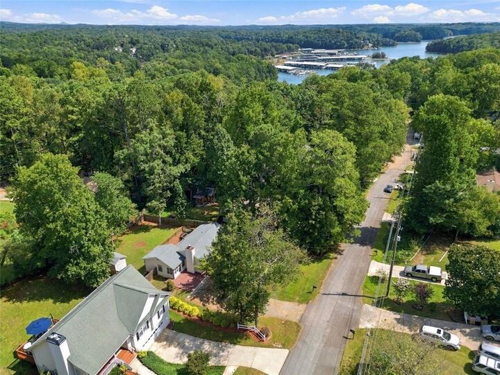 Property Photo:  2550 Lakeview Trail  GA 30041 
