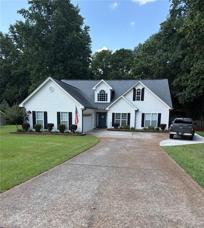 Property Photo: 4046 River Elan Drive GA 30507