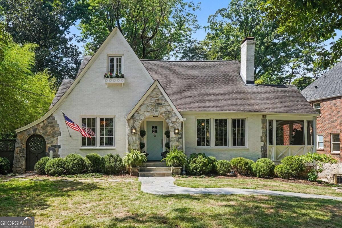 Property Photo:  1704 N Rock Springs Road NE  GA 30324 
