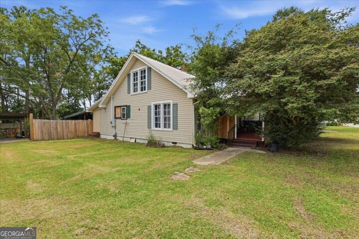 Property Photo:  110 Houston Street  GA 31791 