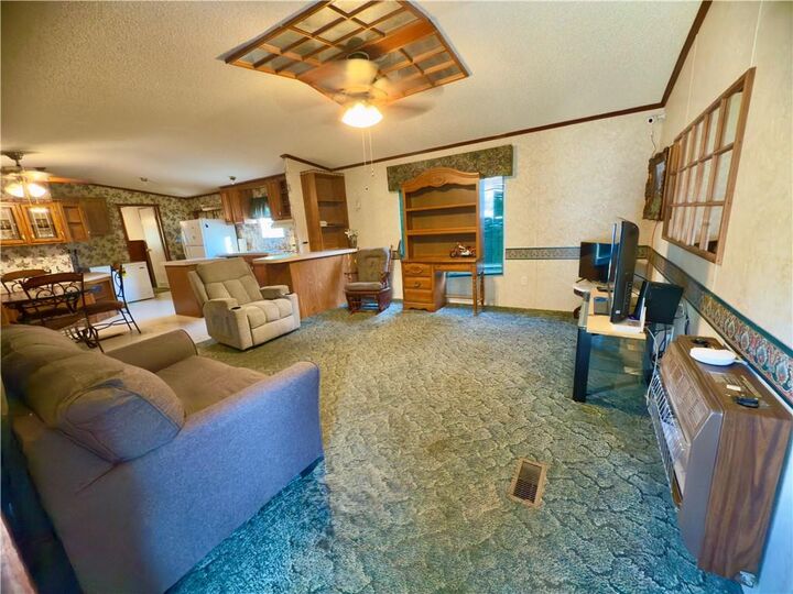 Property Photo:  1038 Moore Road  LA 71202 