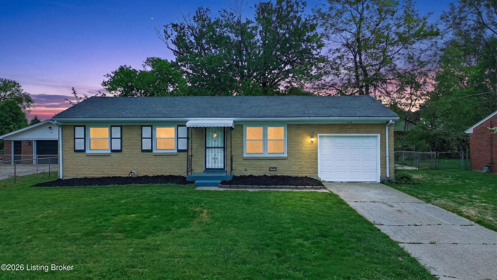 Property Photo:  11214 Deering Rd  KY 40272 