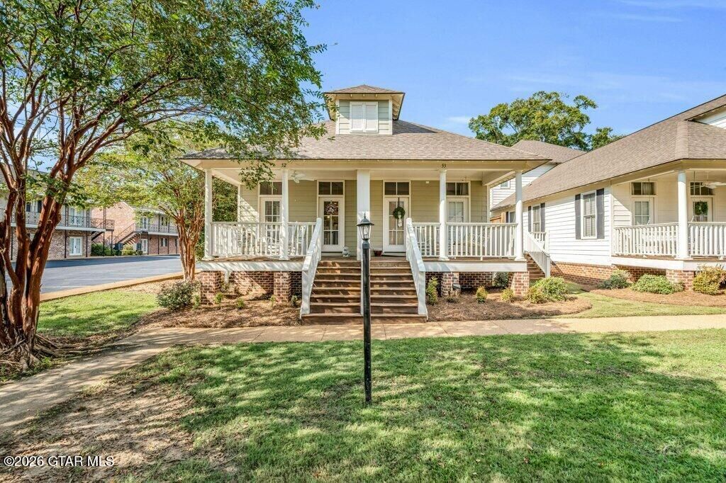 Property Photo:  300 River Road  MS 39759 