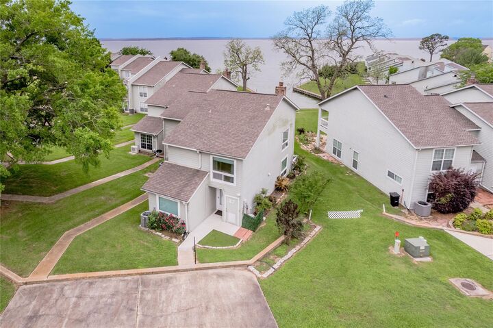 Property Photo: 400 Echo Lane 27 TX 77351