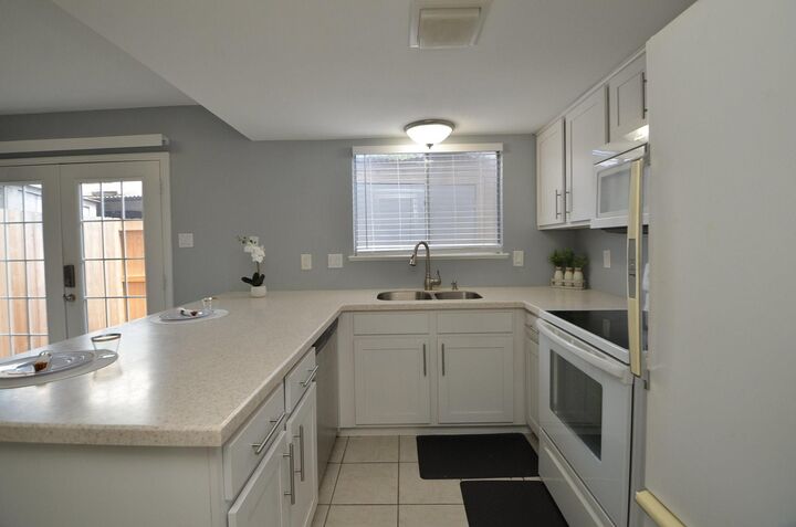 Property Photo: 10018 Knoboak Drive 13 TX 77080