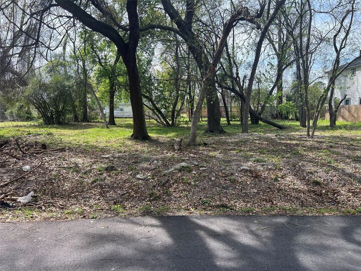 Property Photo:  0 Utah Street  TX 77091 