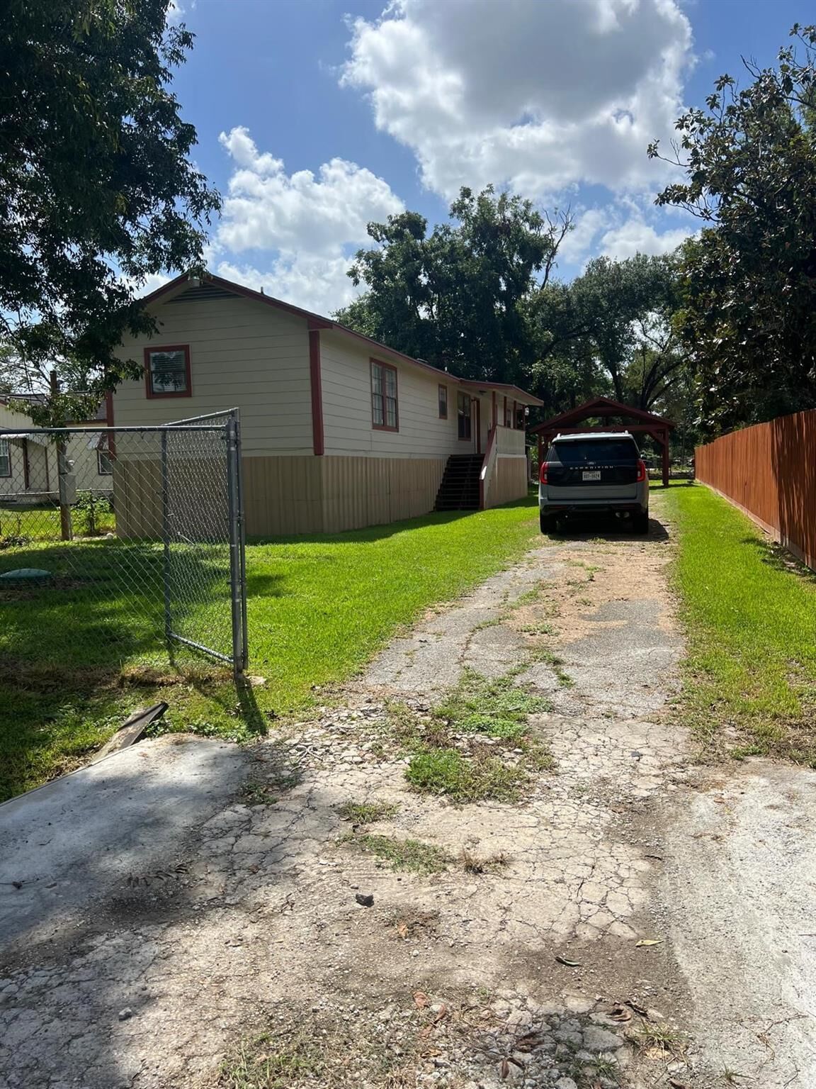 Property Photo: 5726 Etheline Drive TX 77039