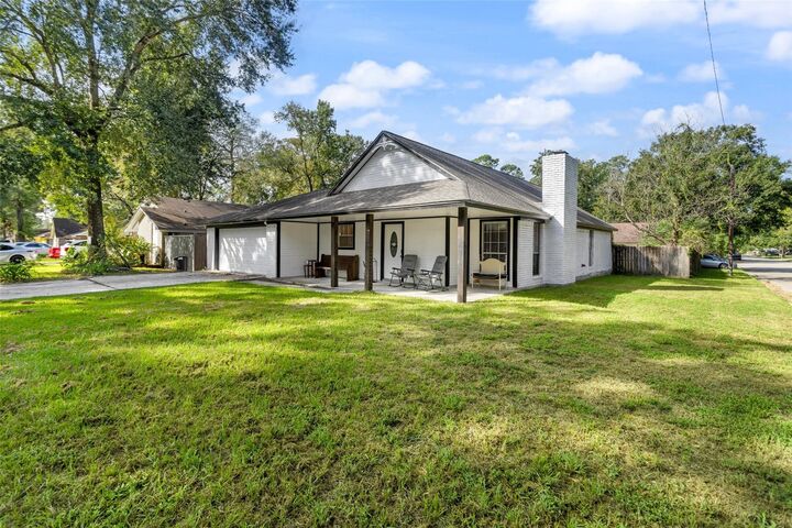 Property Photo:  115 Ponderosa Trail  TX 77301 