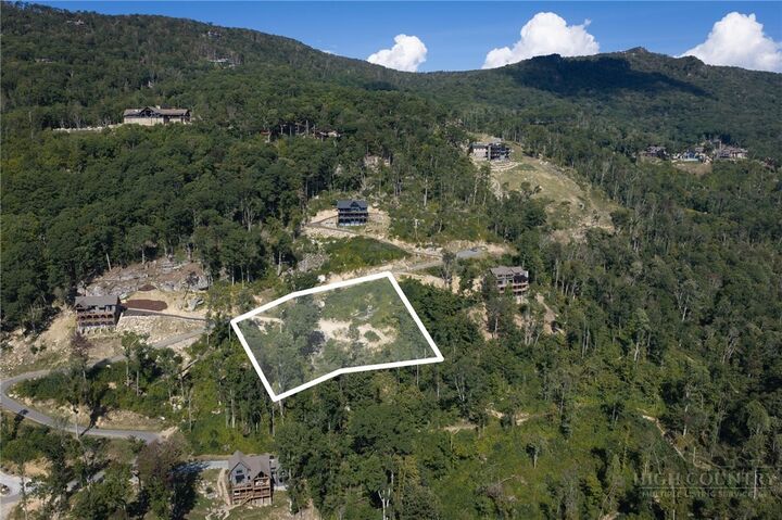 Property Photo: 778 White Eagle Trail NC 28604