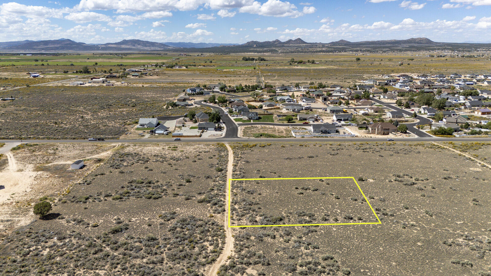 Property Photo: 1 Acre Lot 8 Blk D Midvalley Acres UT 84721