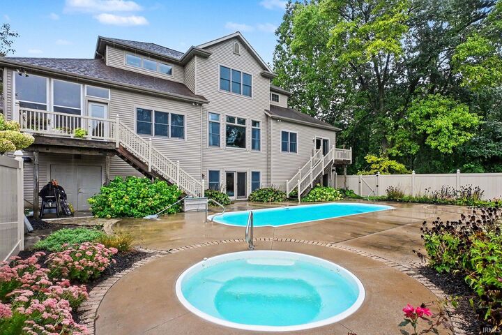 Property Photo: 2624 Wildwood Lane IN 46590