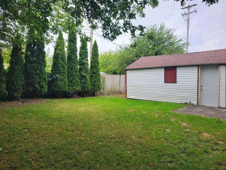 Property Photo: 302 Fitzhugh MI 48708