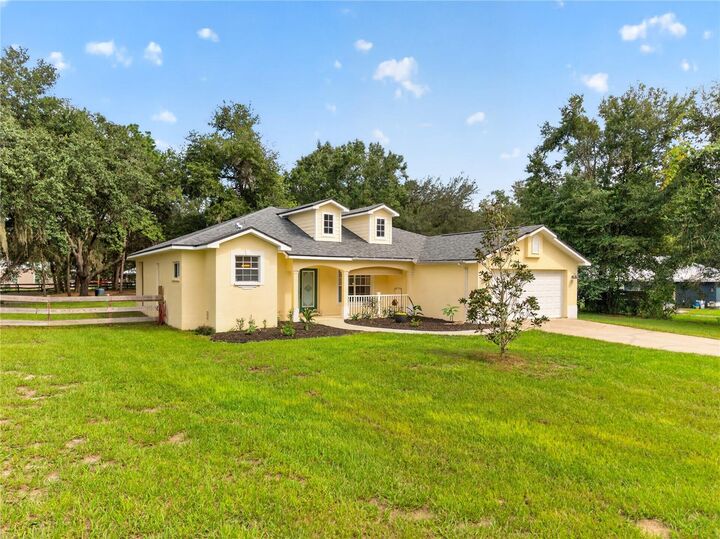 Property Photo:  6476 Larry Avenue  FL 33597 